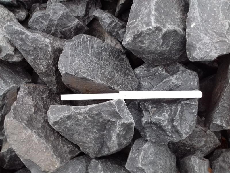 Bruchsteine / Wasserbausteine aus Basalt, Kantenlänge ca. 10 - 60cm,