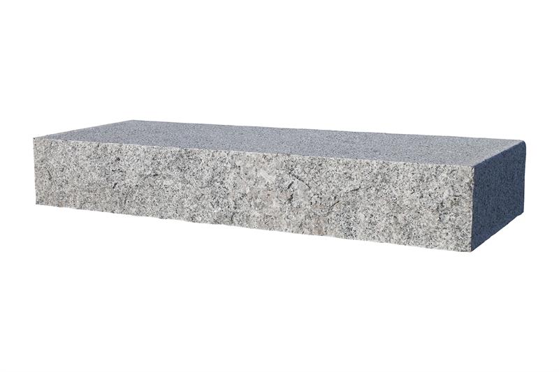 Blockstufen aus Granit grau, G341, L/B/H ca. 75 x 35 x 15 cm