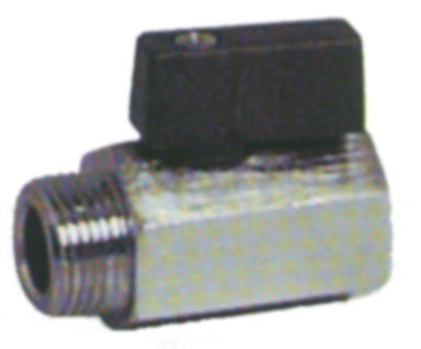 Kugelventil aus Messing, vernickelt – 1/2 IG x 1/2 AG mit kurzem schwarzem Hebel