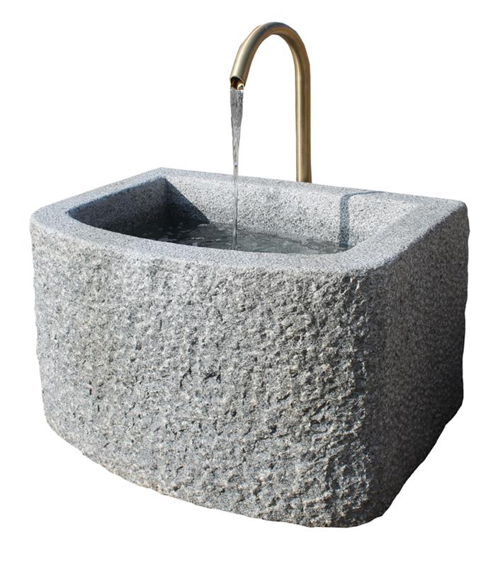 Brunnen aus Granit hellgrau, mit MESSING UMLAUF- SYSTEM,