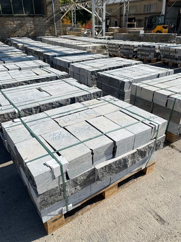 Muschelkalk Systemmauerwerk "Günzinger Trieb", Höhe 15 cm